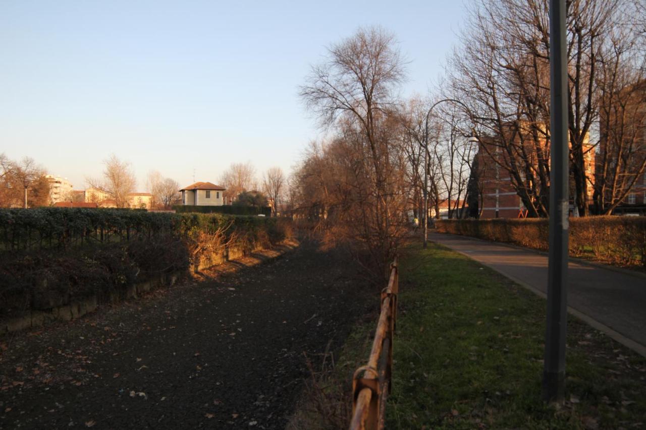 Milano: Accogliente Appartamento In Zona Comoda المظهر الخارجي الصورة